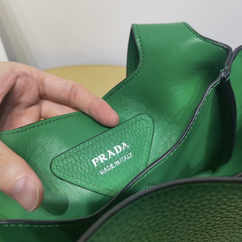 Prada Dynamique