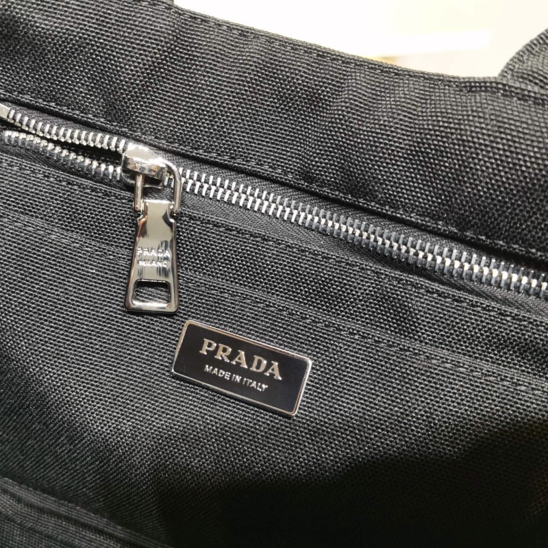 Prada Tote 手提包