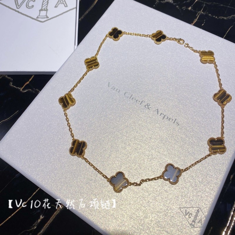 VCA Necklace 