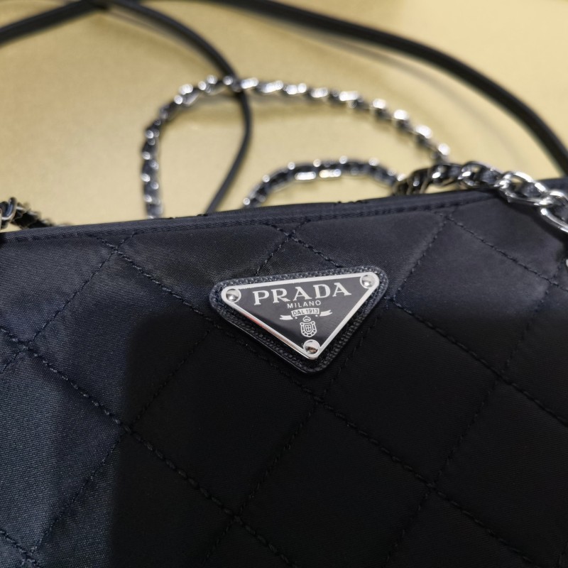 Prada 手拎斜挎包