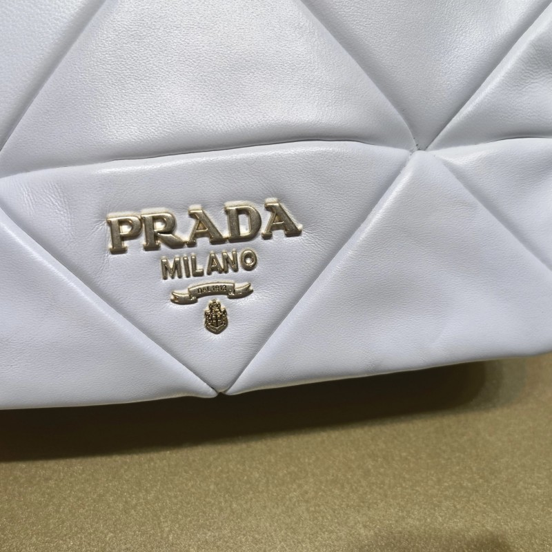 Prada 单肩包 / 斜挎包