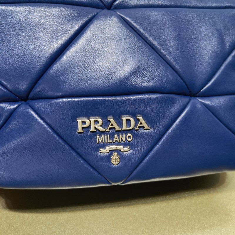 Prada 单肩包 / 斜挎包