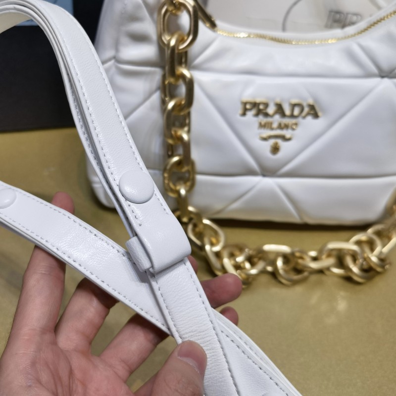 Prada 单肩包 / 斜挎包