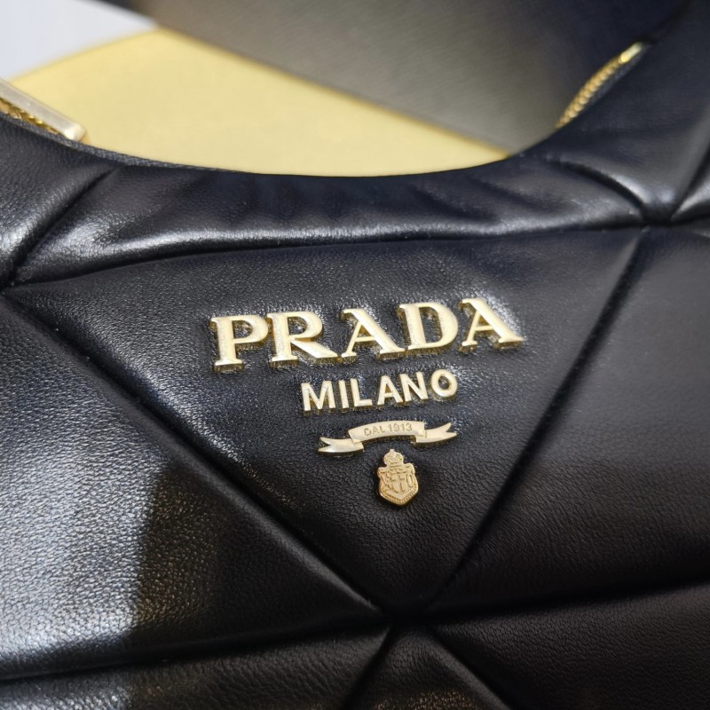 Prada 单肩包 / 斜挎包