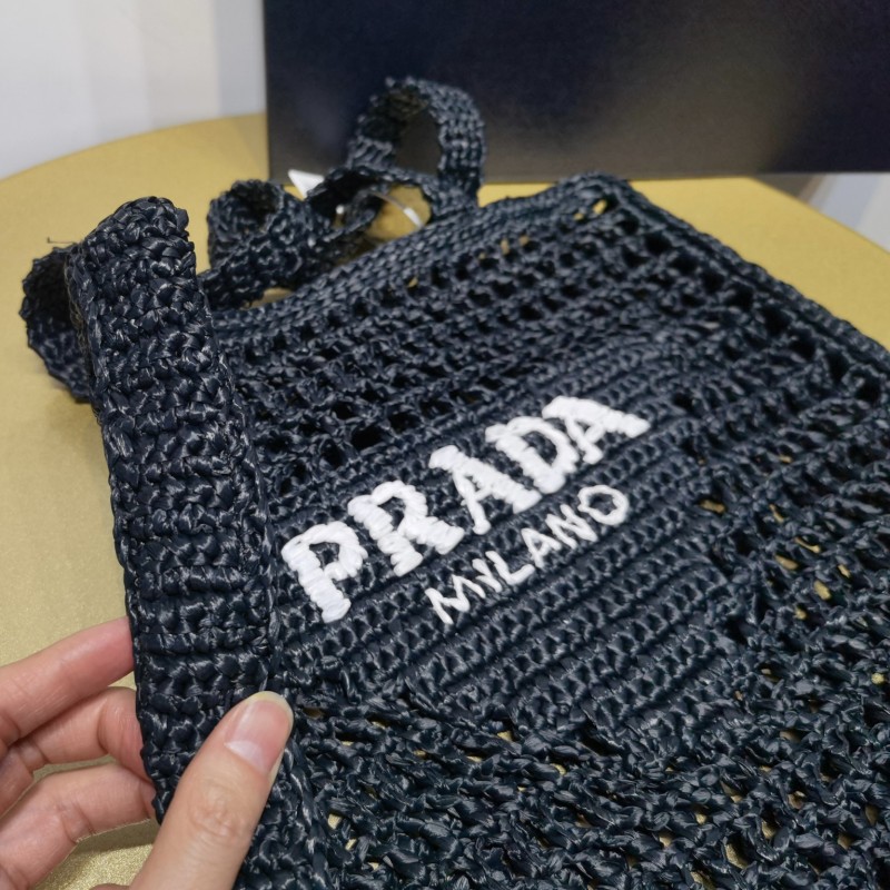 Prada 沙滩包