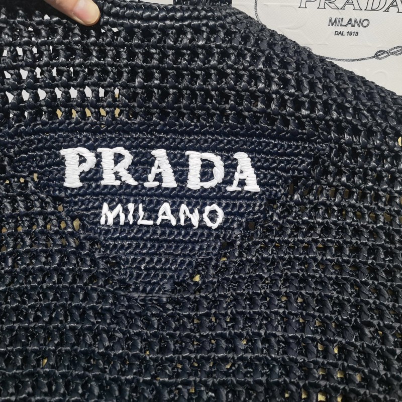 Prada Tote 造型包