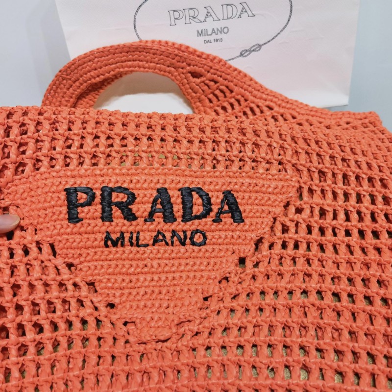 Prada Tote 造型包