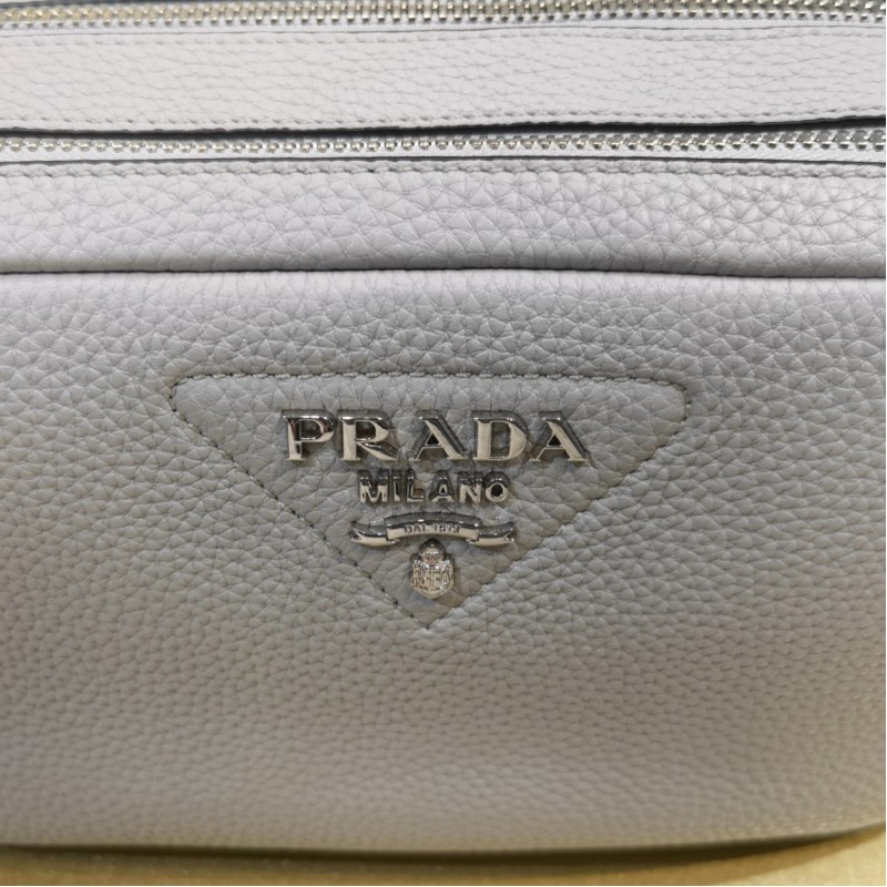 Prada 单肩包 / 斜挎包