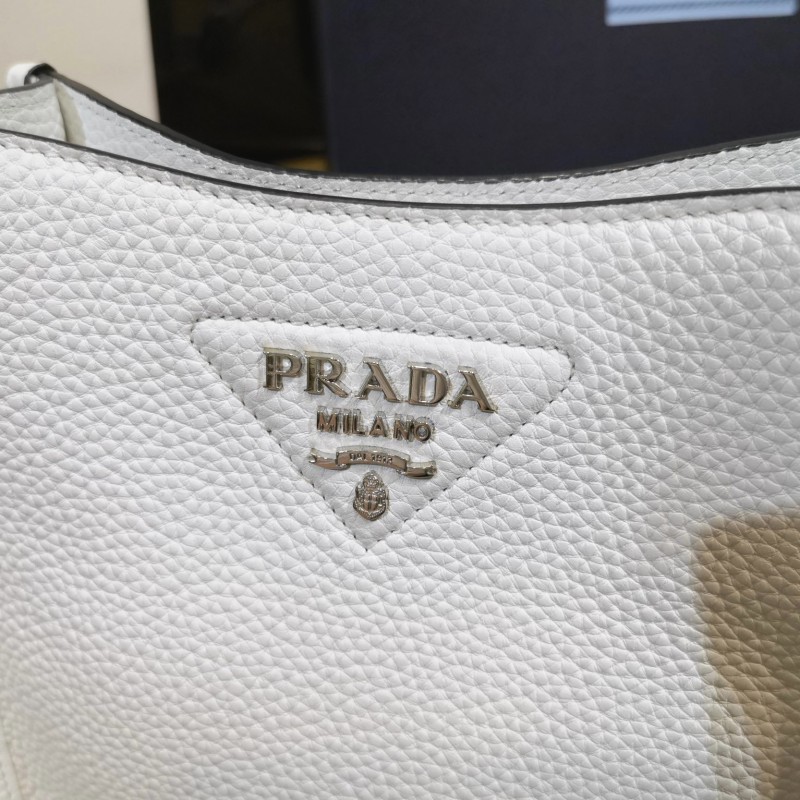 Prada Mini 单肩包 / 斜挎包