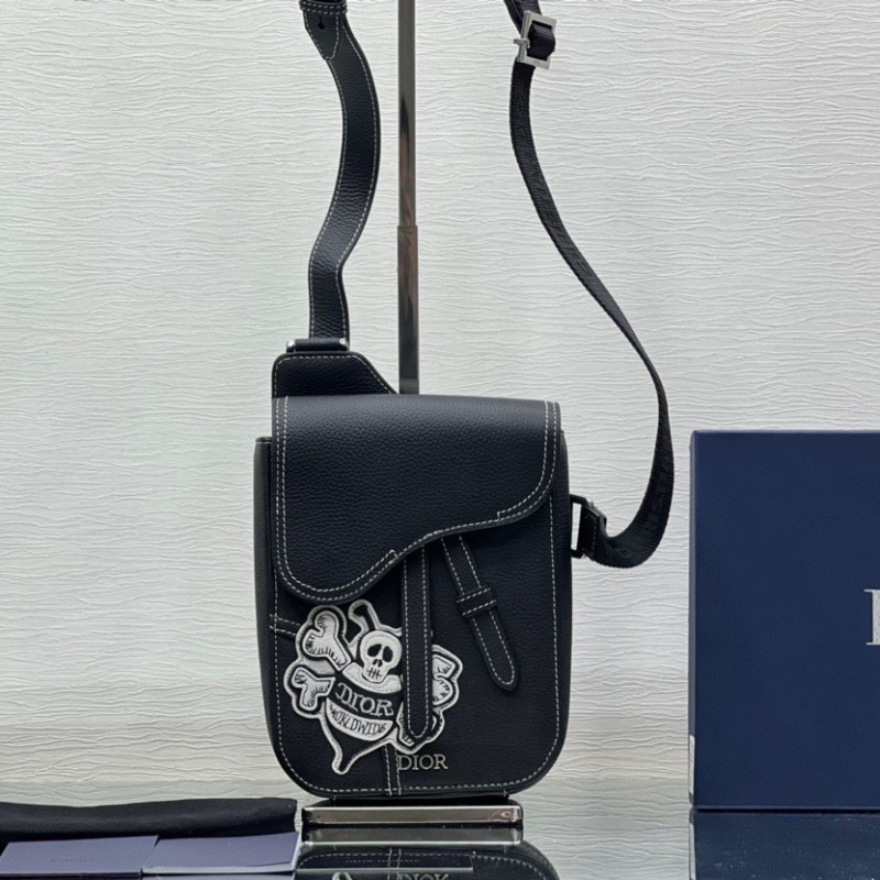 Dior Saddle Bag