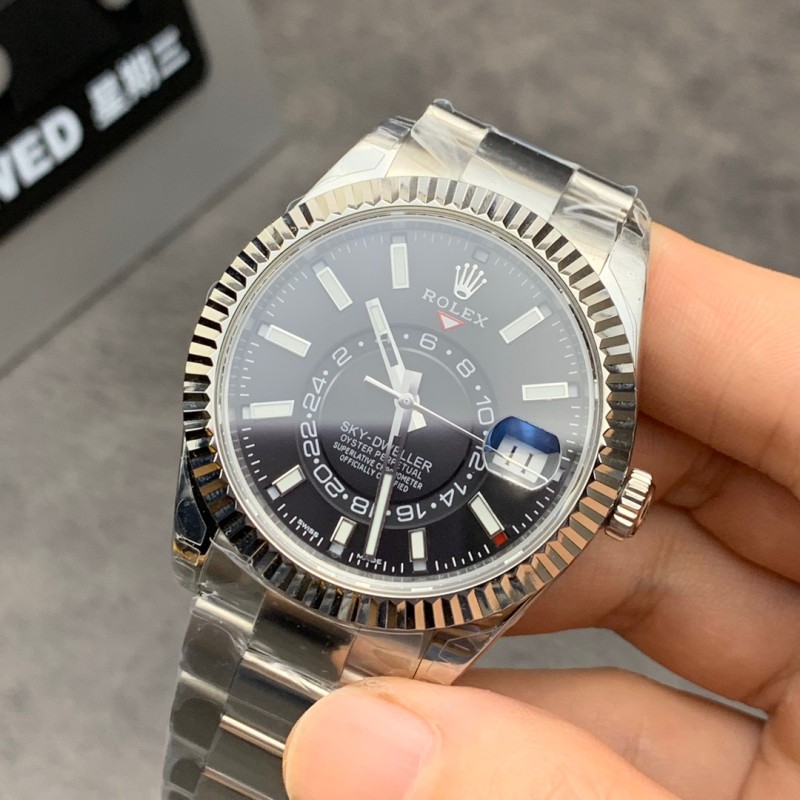 Rolex Sky-Dweller 42MM