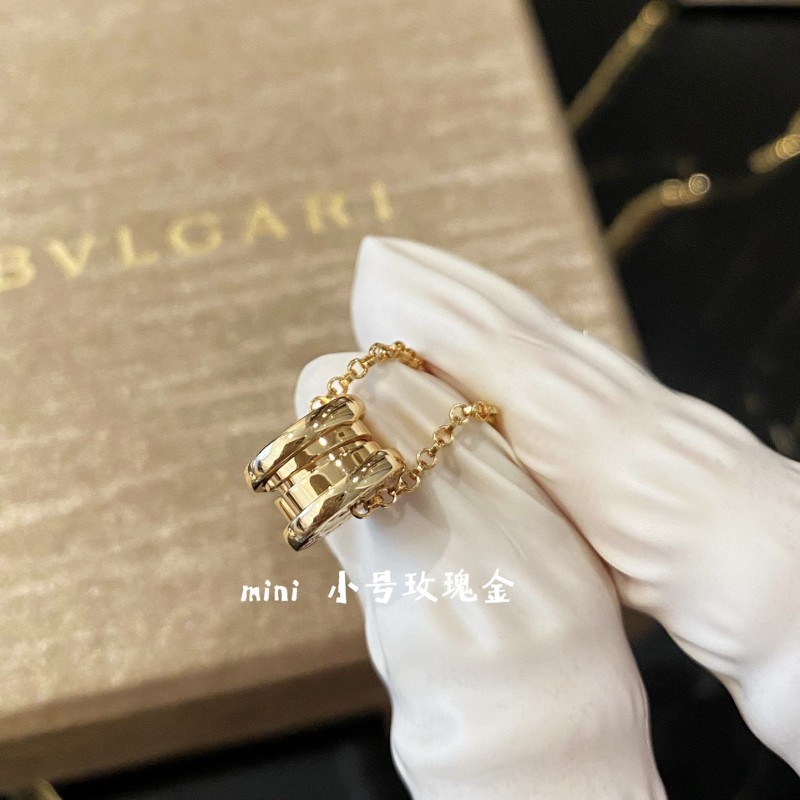 Bvlgari necklace 