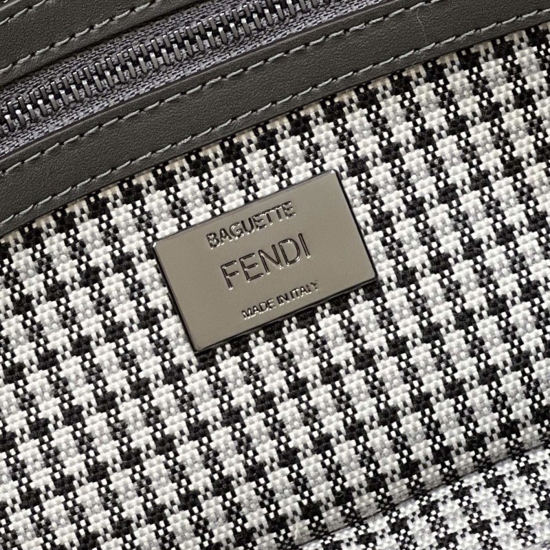 Fendi Baguette