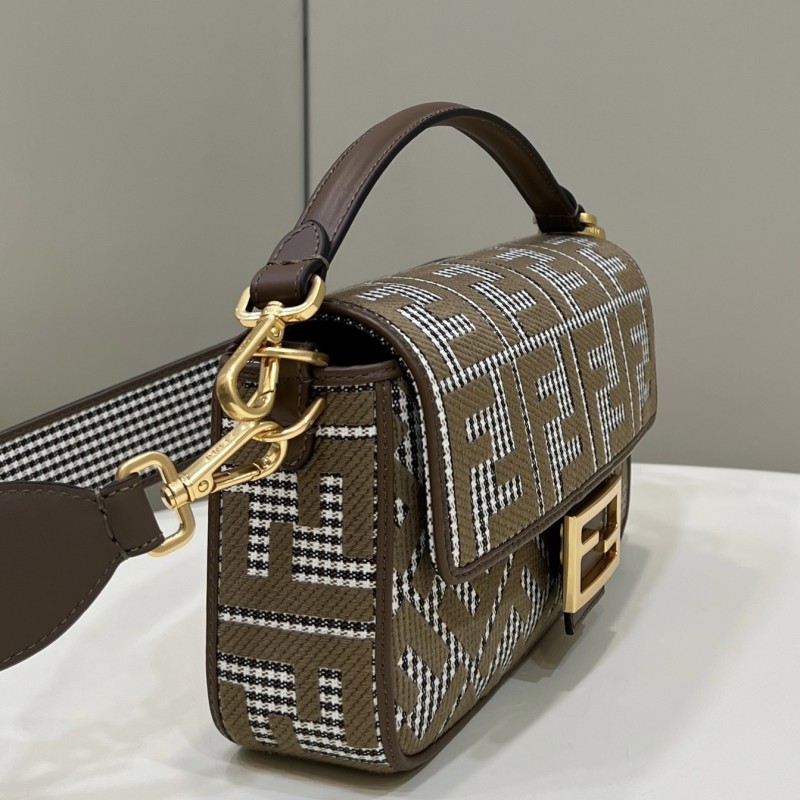 Fendi Baguette