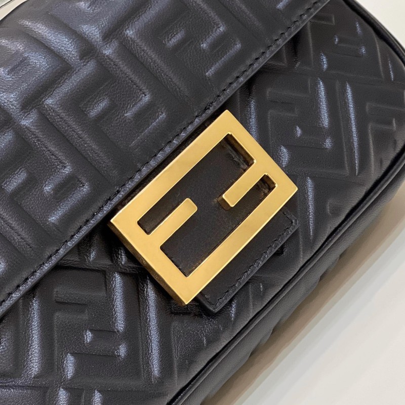 Fendi Baguette