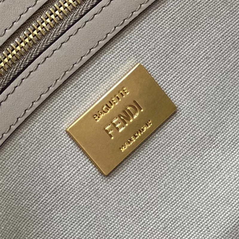 Fendi Baguette