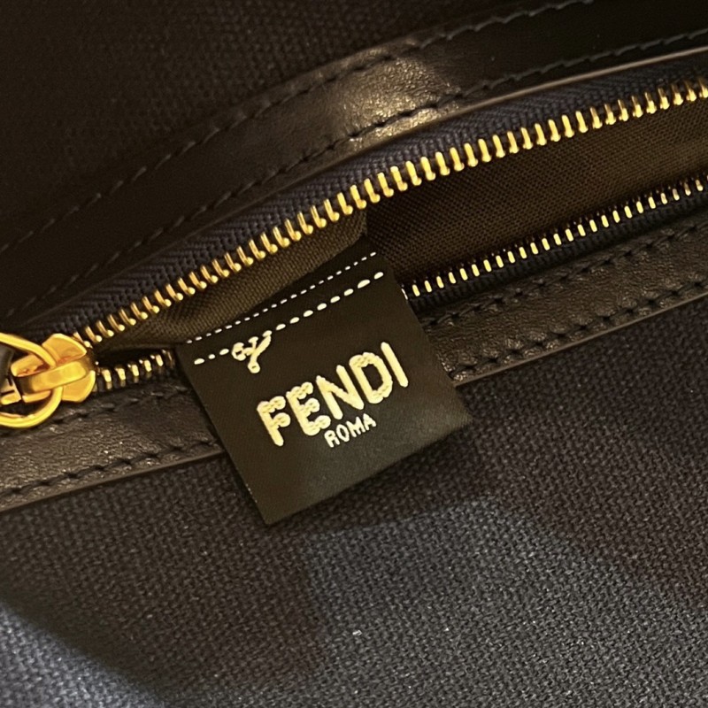 Fendi Baguette