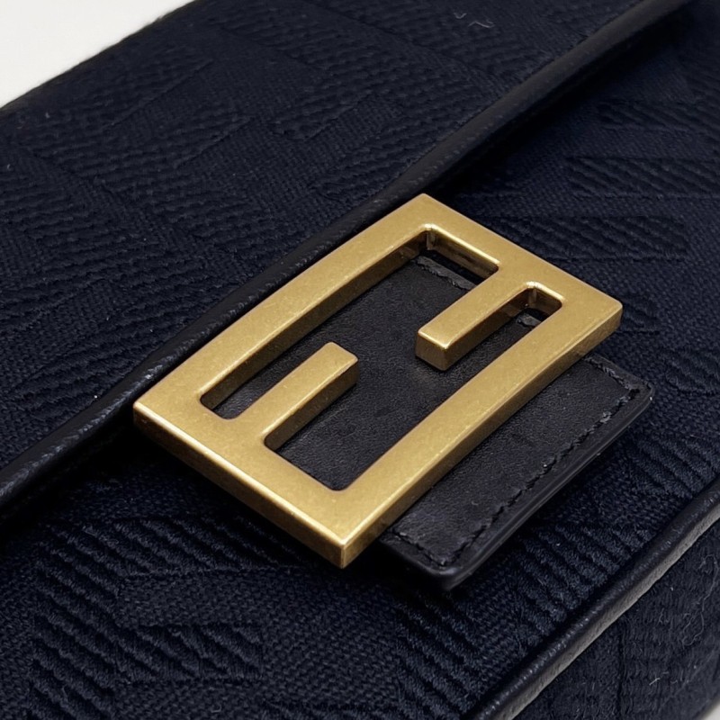 Fendi Baguette