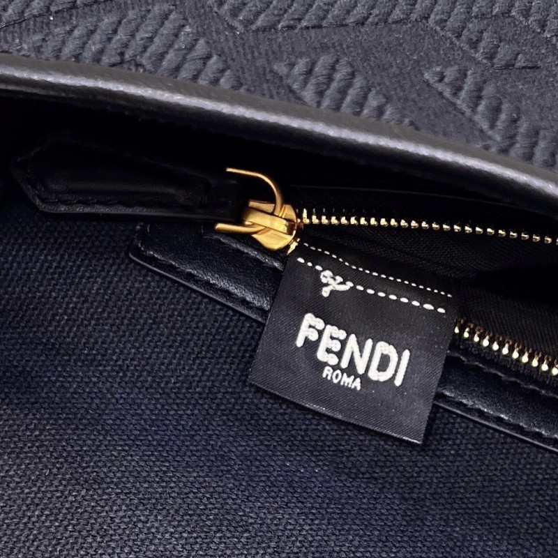 Fendi Baguette