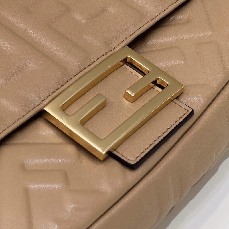 Fendi Baguette