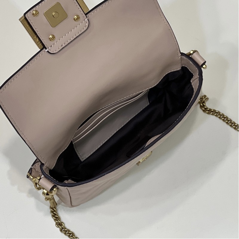 Fendi Baguette