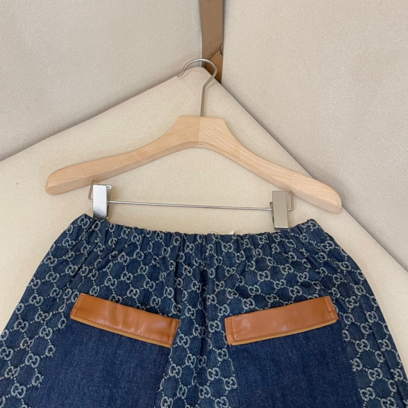 Gucci Unisex Shorts