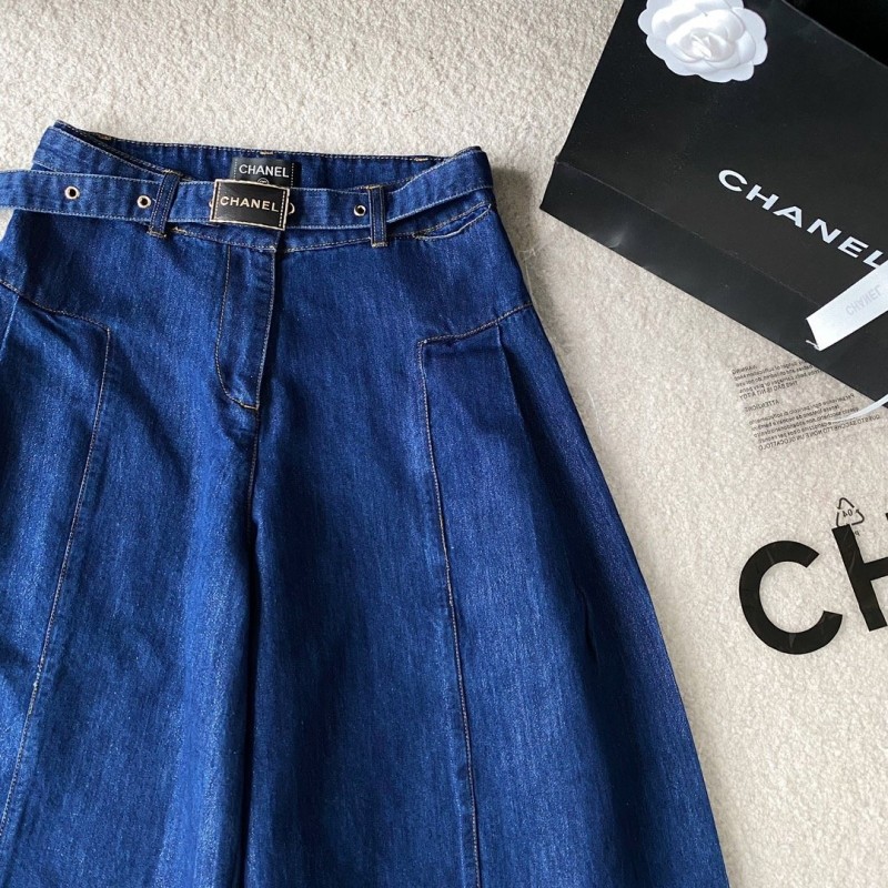 Chanel Jeans