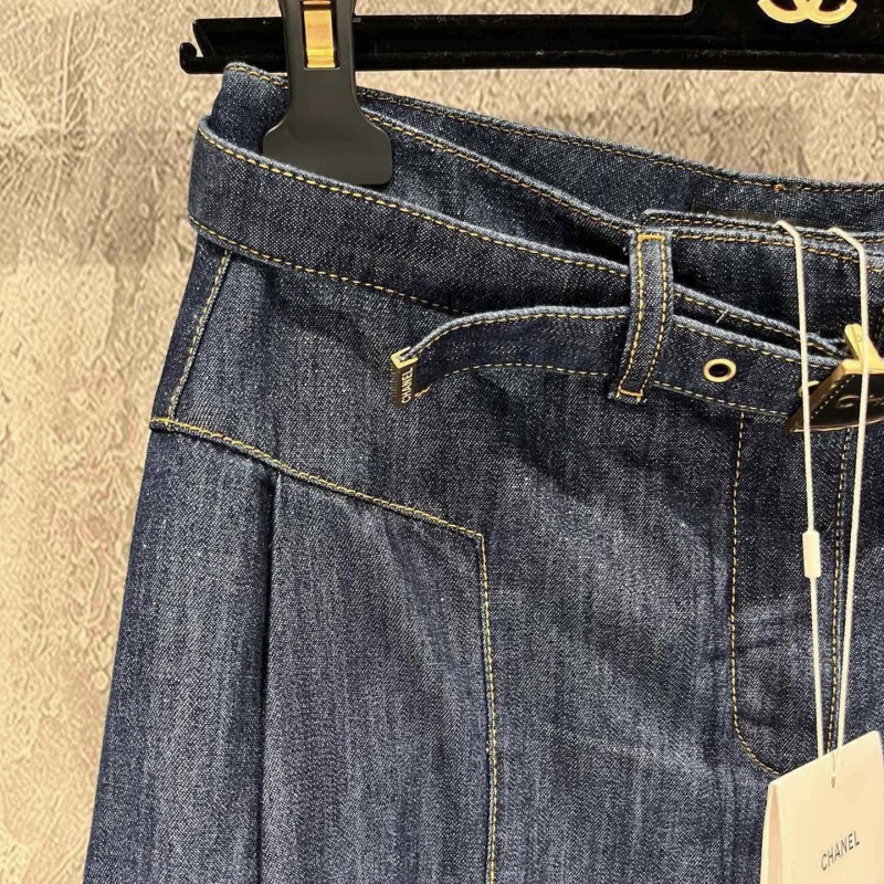 Chanel Jeans