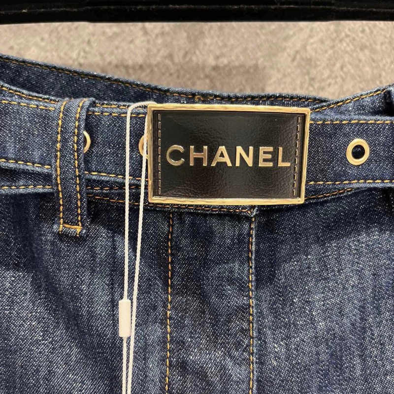 Chanel Jeans