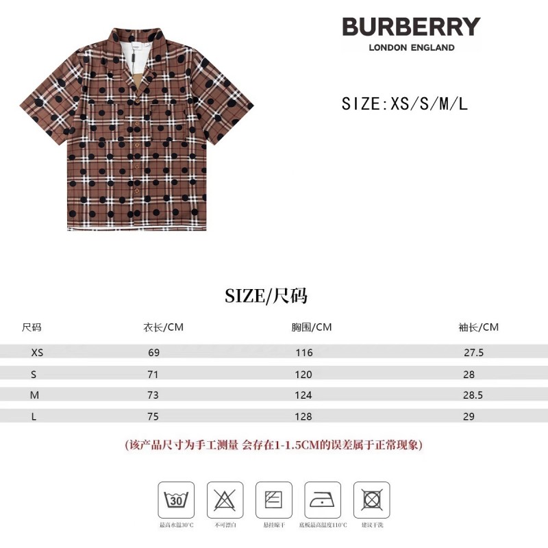 Burberry Blouse & Shorts 