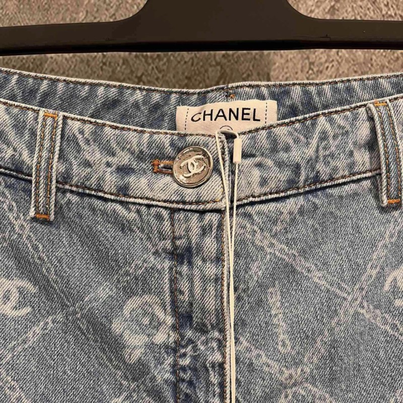 Chanel Jeans