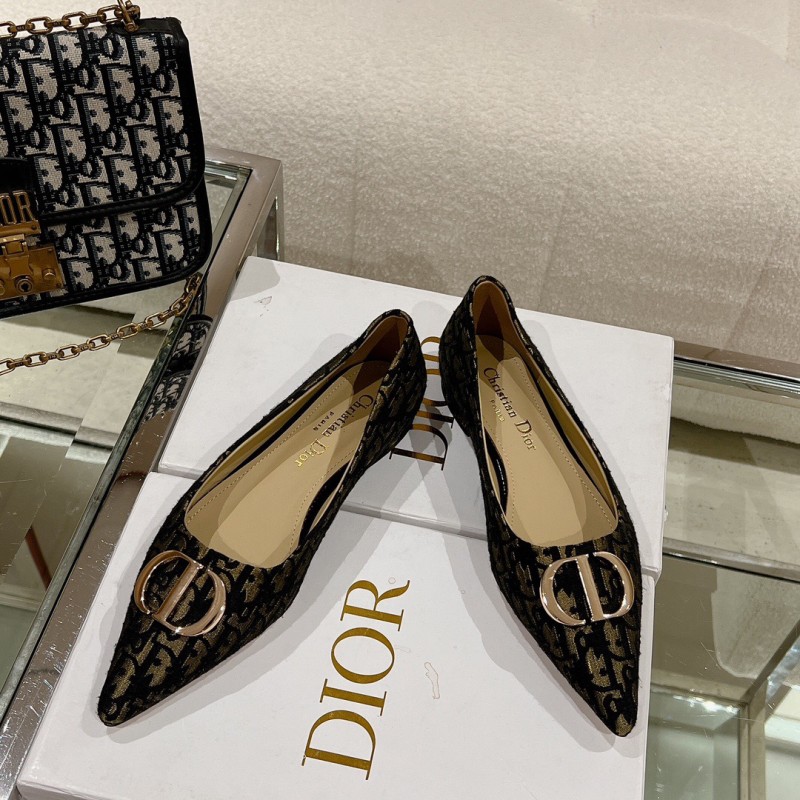 Dior Flat