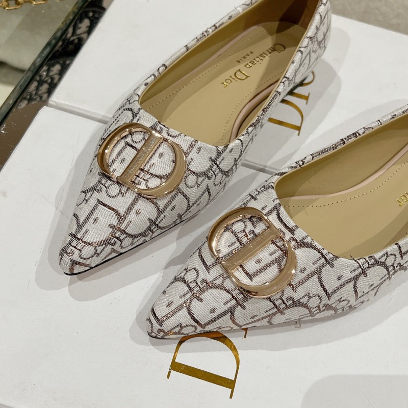 Dior Flat