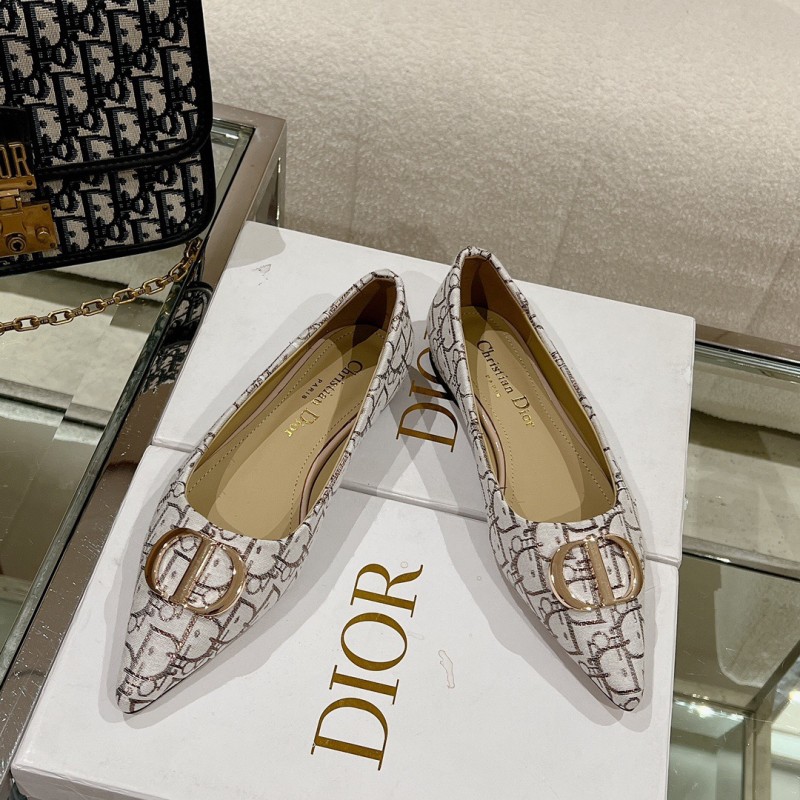 Dior Flat