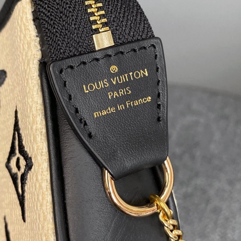 LV Mini Pochette Accessoires 