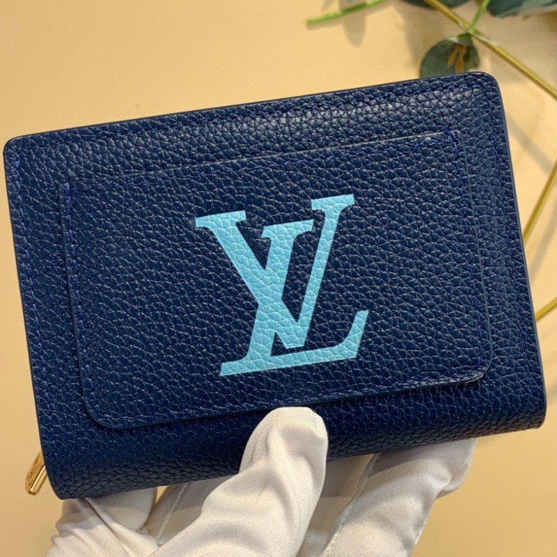 LV Gradient Wallet