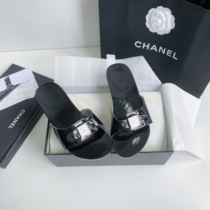 Chanel Slippers 