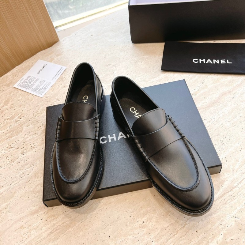 Chanel Flat