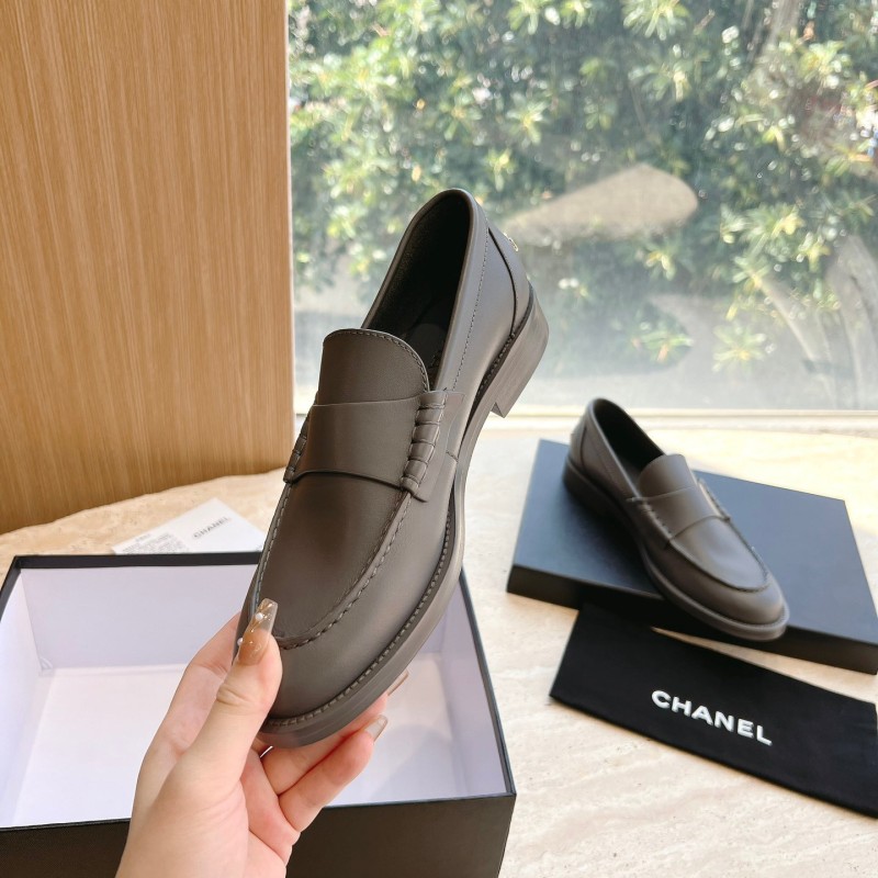 Chanel Flat