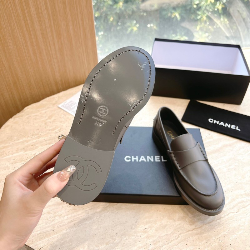 Chanel Flat