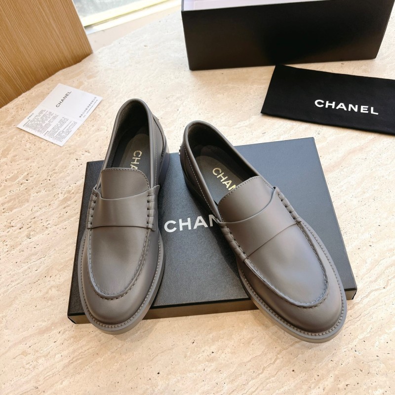 Chanel Flat