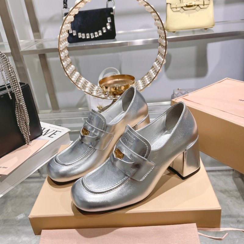 MiuMiu Flat