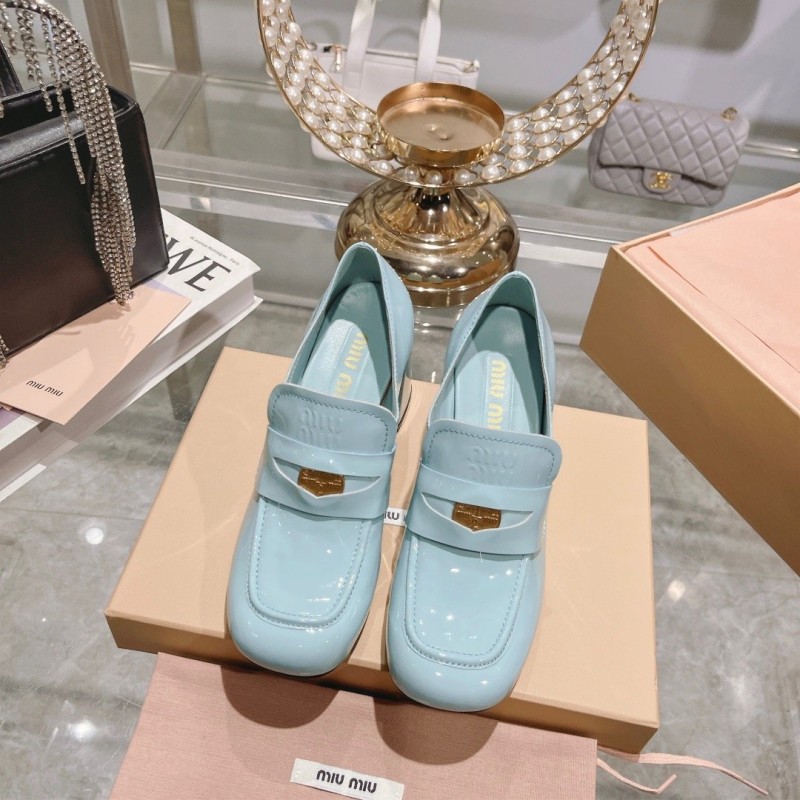 MiuMiu Flat