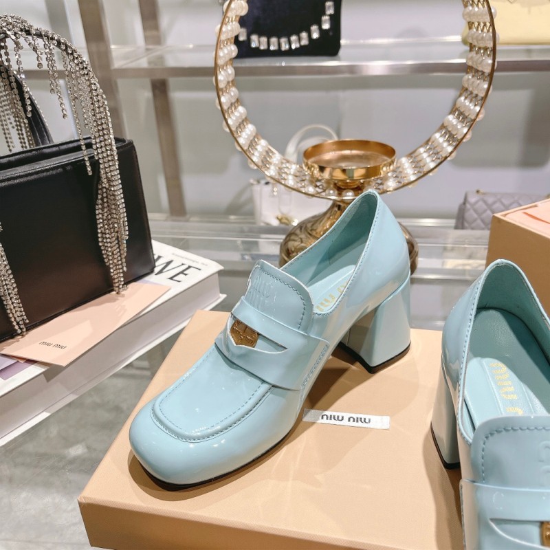 MiuMiu Flat