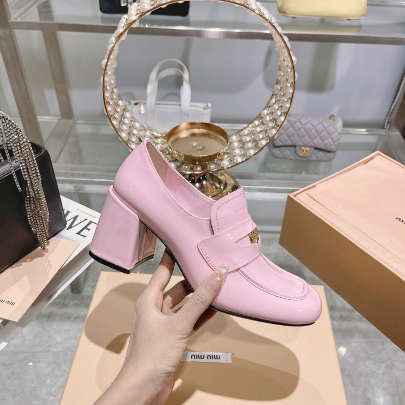 MiuMiu Flat