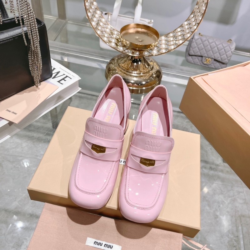 MiuMiu Flat