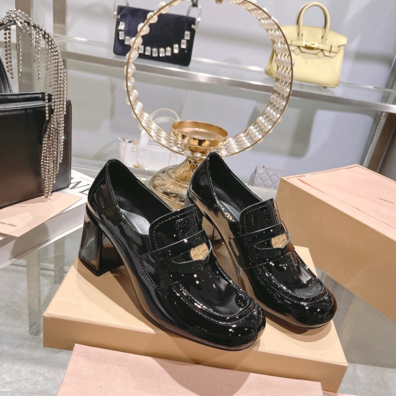 MiuMiu Flat