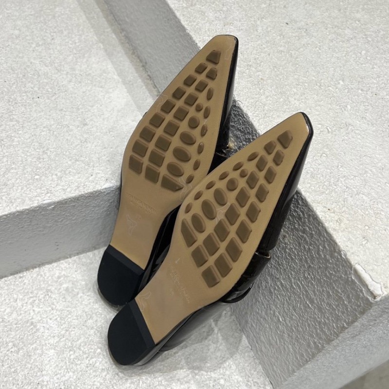 Bottega Veneta Mules