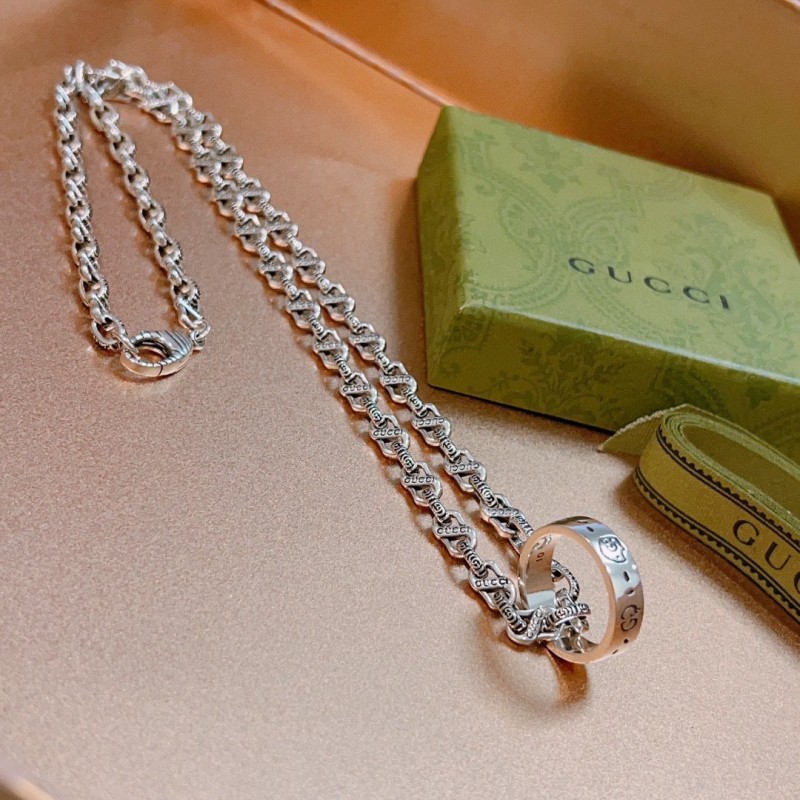 Gucci Necklace (Unisex)