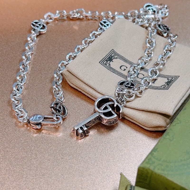 Gucci Necklace (Unisex)